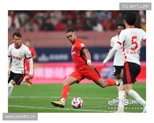 中超最新战况全面解析 各队表现与关键数据剖析 - 副本 (2)